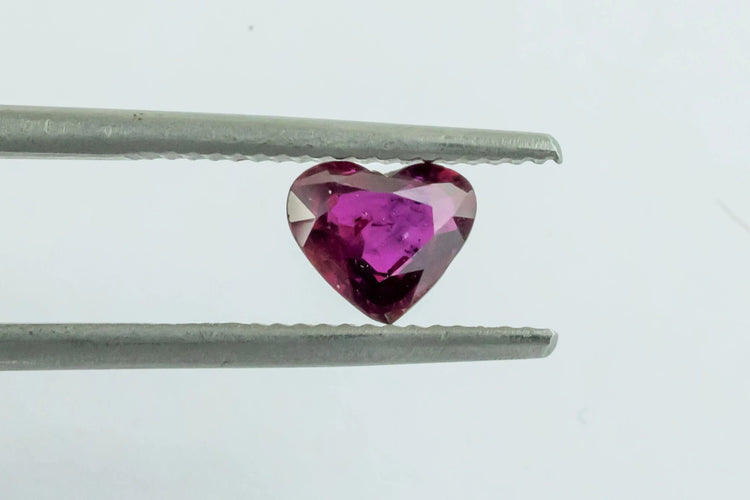 Gemstone Rubis 1.03cts chauffé de Birmanie certificat GFCO 58 Facettes 245