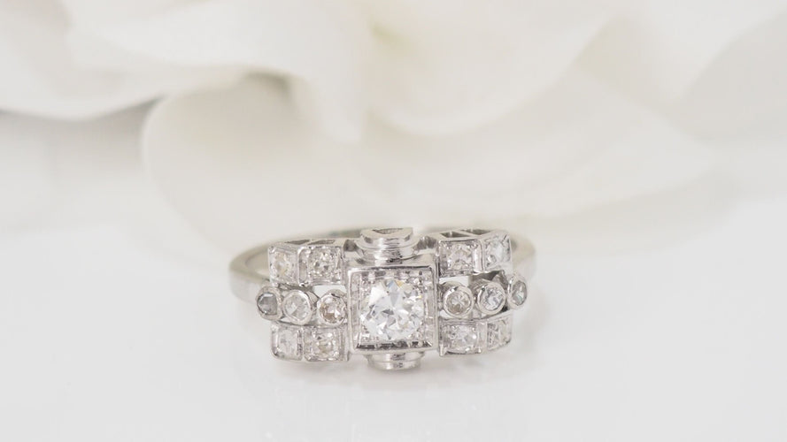 Bague 58.5 Bague Art Déco en platine et diamants 58 Facettes 32019