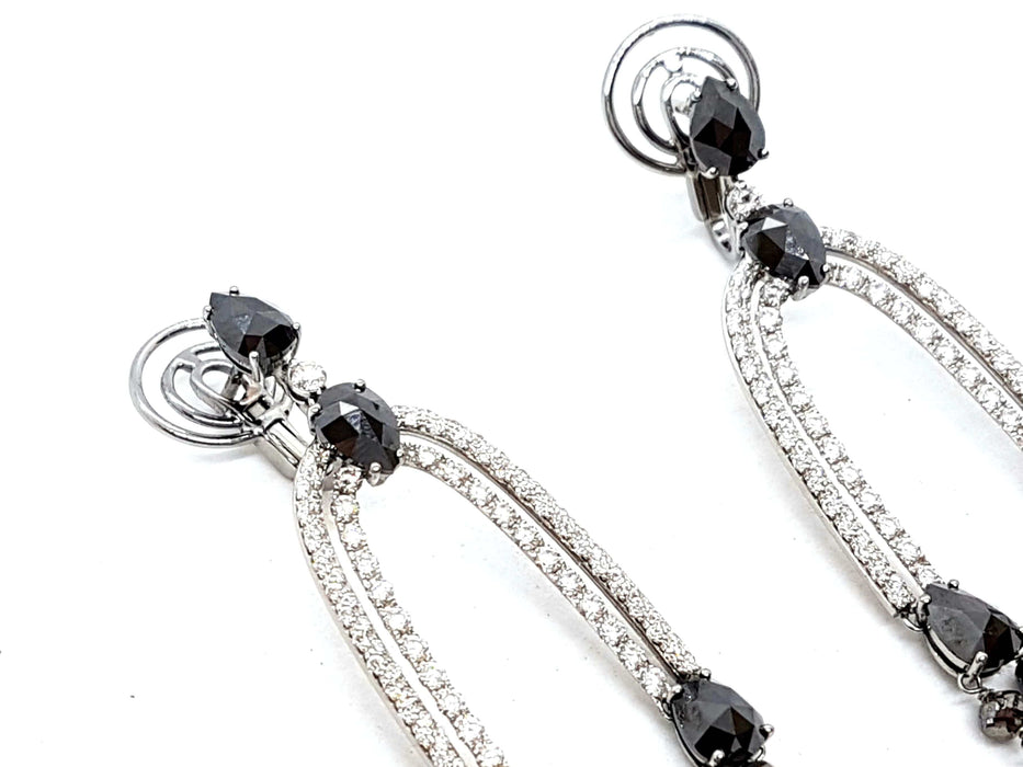 Boucles d'oreilles Boucles d'oreilles Pendants Or blanc Diamant 58 Facettes 578657RV