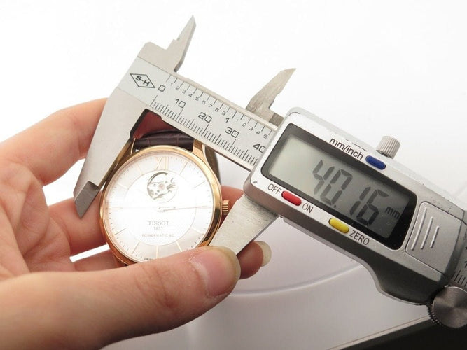 Montre montre TISSOT tradition powermatic acier 40 mm automatique 58 Facettes 256027