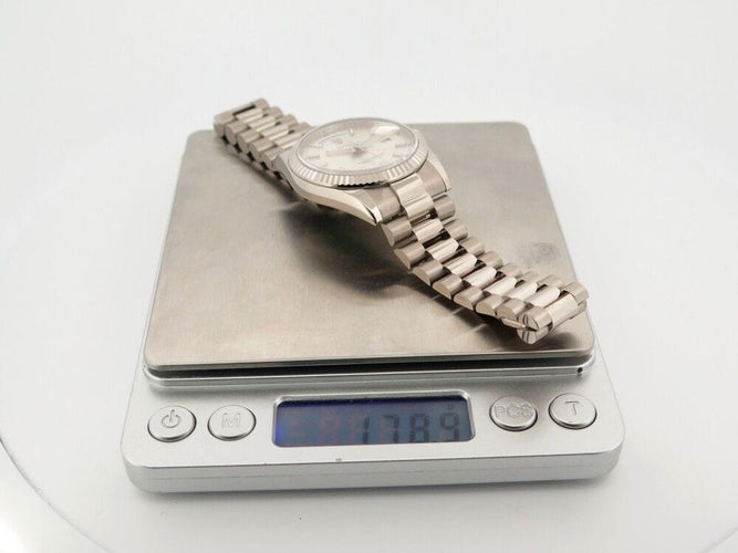 Montre montre ROLEX day date saturday president or 18k fullset 58 Facettes 256121