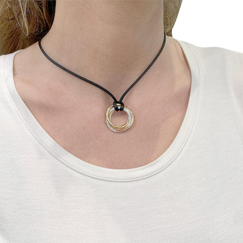 Collier Collier Cartier, "Trinity", trois ors, diamants. 58 Facettes 32388