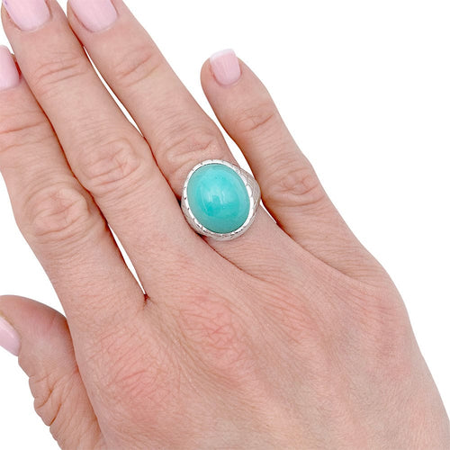 Bague 50 Bague or blanc, cabochon de turquoise. 58 Facettes 32544