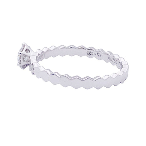 Bague 51 Bague Chaumet "Solitaire Bee my Love" or blanc, diamants. 58 Facettes 33480