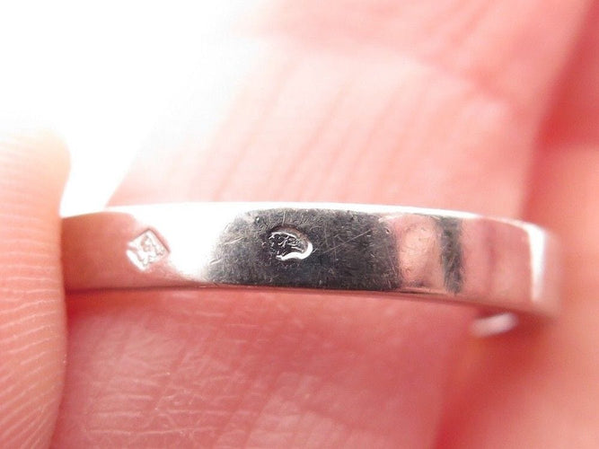 Bague 54 vintage bague CARTIER tank solitaire en or 18k diamant princesse 0.25ct 58 Facettes 257979