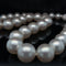 Collier Collier de diamants et perles blanches d'Australie 58 Facettes