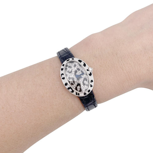 Montre Montre Cartier, "Mini Baignoire-Taches de panthère", or blanc, diamants, émail. 58 Facettes 32441