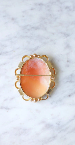 Broche Broche deux ors et camée coquille 58 Facettes