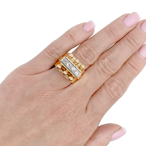 Bague 56 Bague Tank en or jaune, platine, diamants. 58 Facettes 32312