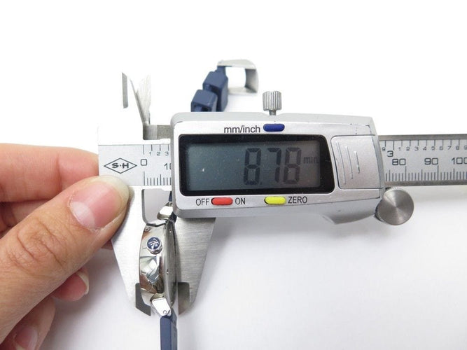 Montre montre LOUIS VUITTON tambour lovely cup q12m4 quartz 28 mm diamants 58 Facettes 224003