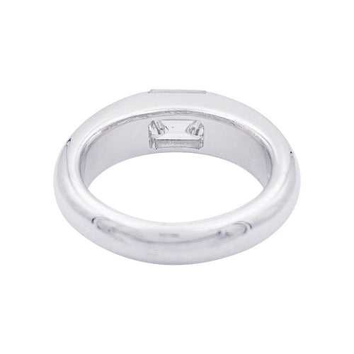 Bague 64 Bague jonc sertie d'une diamant taille émeraude. 58 Facettes 32553