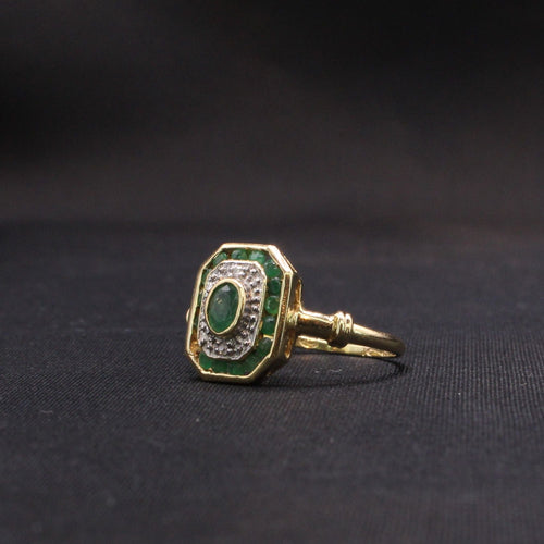 Bague Bague émeraude  sertie or jaune 58 Facettes