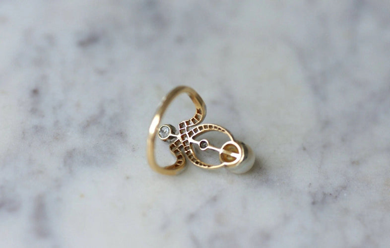 Bague Bague Duchesse diamants et perle 58 Facettes