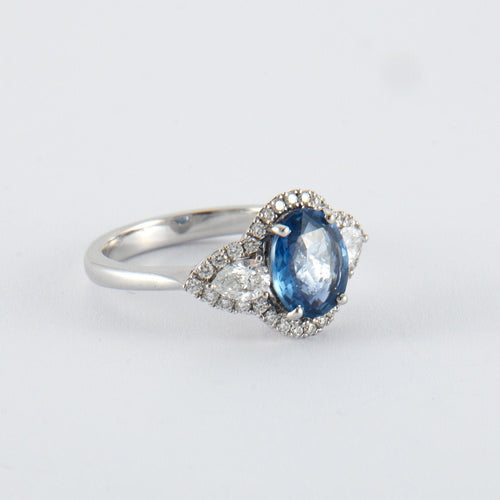 Bague 52 Bague Saphir Ceylan non chauffé 2.14ct et Diamants 58 Facettes