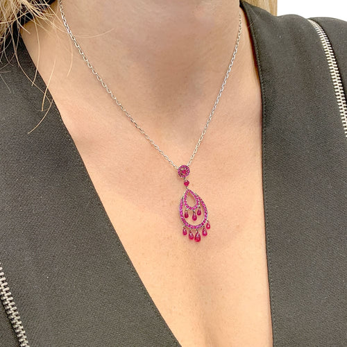 Collier Collier Boucheron, "Cinna Pampilles, or blanc, rubis. 58 Facettes 31597