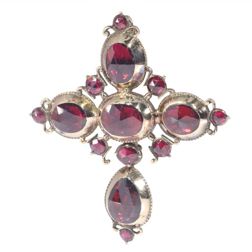 Pendentif Or, grenats Croix Badine 58 Facettes 22354-0097