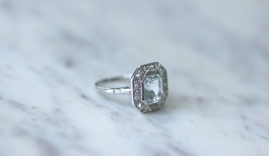 Bague 55 Bague Art Déco hexagonale aigue-marine diamants 58 Facettes