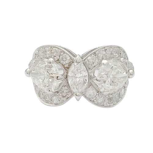 Bague 53 Bague platine et diamants poires. 58 Facettes 32021