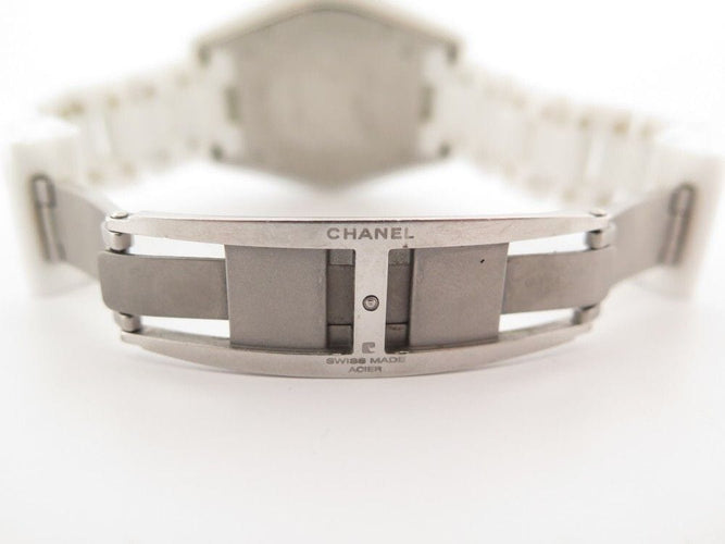 Montre montre femme CHANEL j12 diamants automatique 58 Facettes 255522