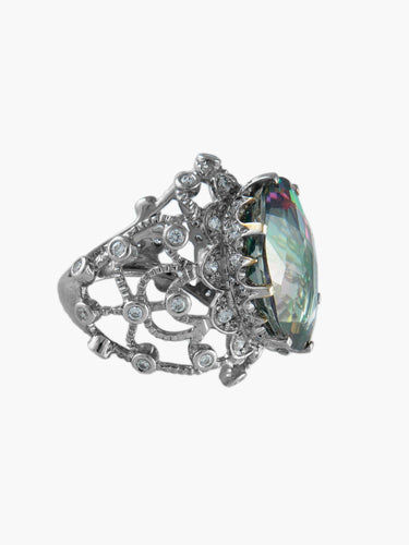 Bague Bague Pierre synthétique Or Blanc et Diamants 58 Facettes