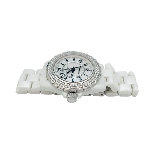 Montre Montre Chanel "J12" céramique blanche, diamants. 58 Facettes 31692
