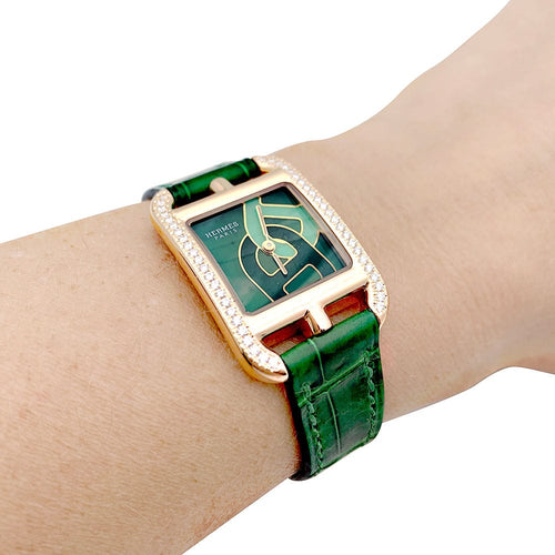 Montre Montre Hermès, "Cape Cod", or rose, diamants, cuir. 58 Facettes 33529