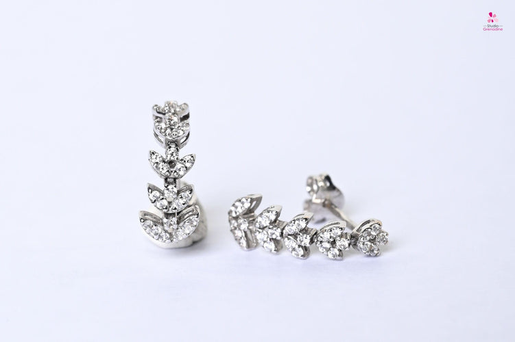 Boucles d'oreilles Boucles d’oreilles “feuilles” Or blanc oxydes 58 Facettes