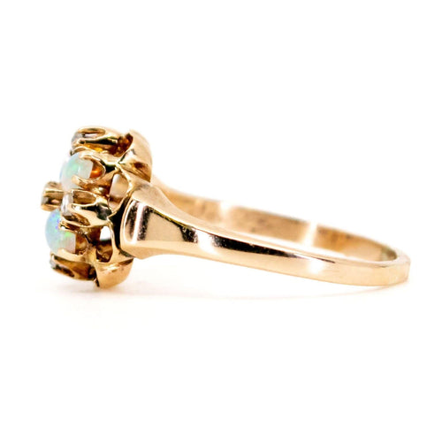 Bague 50.5 Bague opales, diamants 58 Facettes EBA14B5F32F04E2EAFE4C909E9967F85