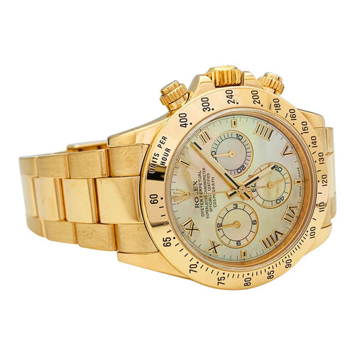 Montre Montre Rolex, modèle "Oyster Perpetual Cosmograph Daytona", en or jaune et nacre. 58 Facettes 30992