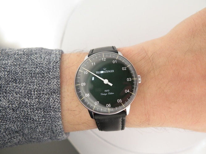 Montre montre MEISTERSINGER neo vintage edition 20 ex 58 Facettes 257604