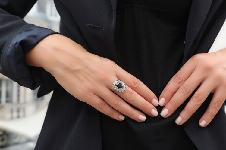 Bague Bague Marguerite platine saphir de Ceylan et diamants "Princesse mutine" 58 Facettes 2430