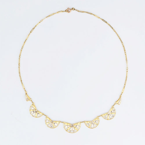 Collier Collier ancien draperie et ses motifs art déco 58 Facettes 22-533