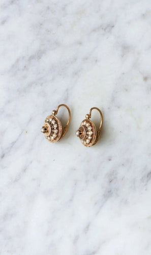 Boucles d'oreilles Dormeuses anciennes disque perles 58 Facettes