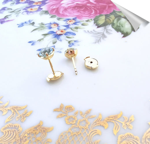 Boucles d'oreilles Boucles d'oreilles puces Aigue-marine 58 Facettes AA 1528