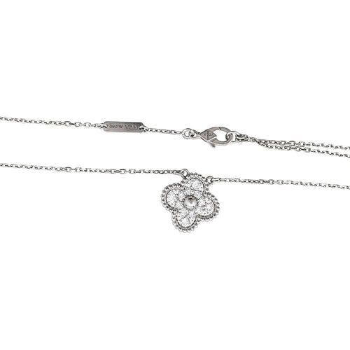 Collier Collier Van Cleefs & Arpels "Vintage Alhambra" en or blanc et diamants. 58 Facettes 31024