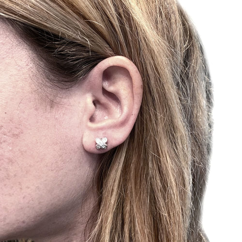 Boucles d'oreilles Boucles d'oreilles Chaumet, "Liens", or blanc et diamants. 58 Facettes 31217