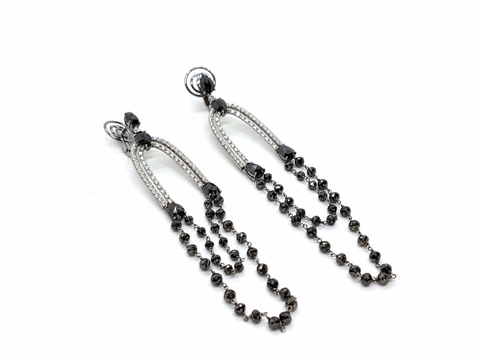 Boucles d'oreilles Boucles d'oreilles Pendants Or blanc Diamant 58 Facettes 578657RV