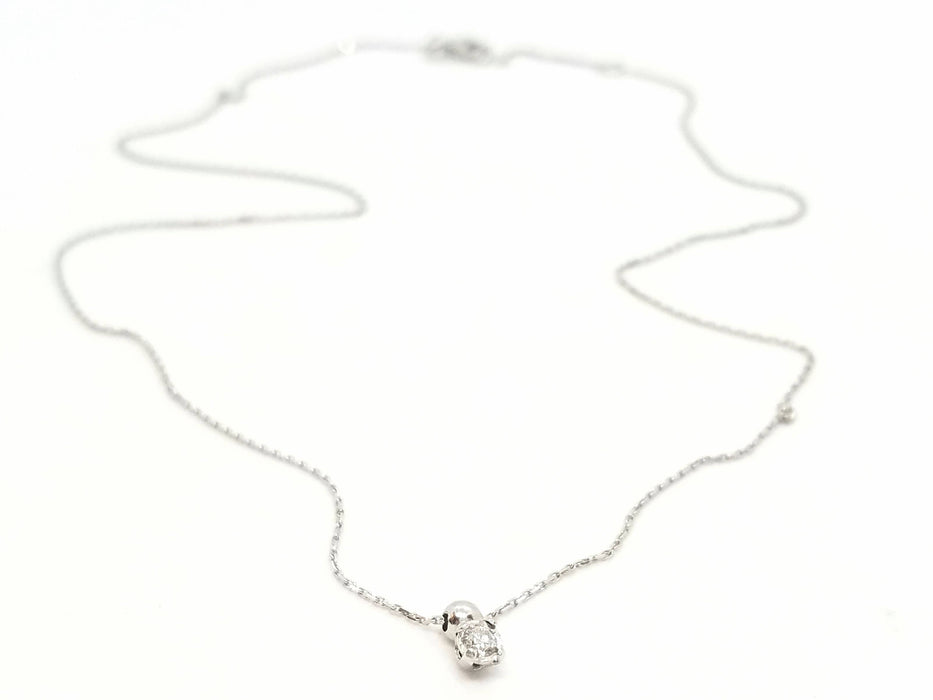 Collier Collier Chaîne + pendentif Or blanc Diamant 58 Facettes 579136RV