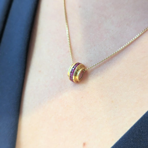 Pendentif Pendentif or jaune et rubis 58 Facettes 27231