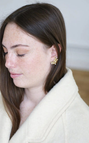 Boucles d'oreilles Clips d'oreille or jaune et perles 58 Facettes