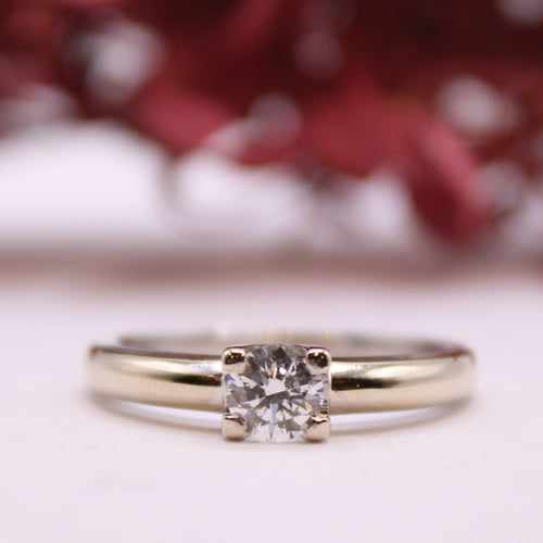 Bague Solitaire or blanc et diamant 58 Facettes