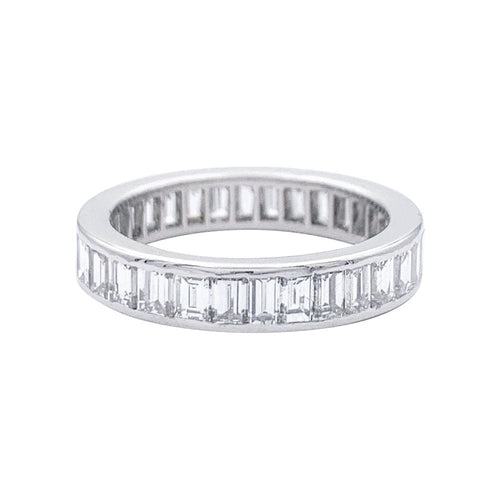 Bague 50 Alliance Cartier, diamants baguette et platine. 58 Facettes 32607