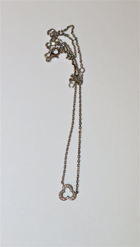 Collier CHANEL collier camélia mini 58 Facettes 476