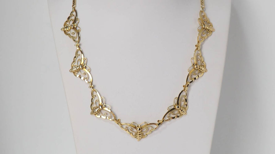 Collier Collier ancien en or jaune aux Papillons 58 Facettes 31351