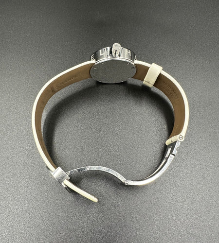 Montre CHANEL. Collection « La Ronde », montre de dame acier 58 Facettes