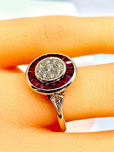 Bague Bague Or blanc Rubis et Diamants 58 Facettes AB221