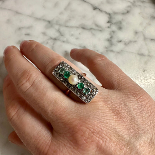 Bague 52.5 Bague rectangle Or rose Argent Perle Emeraudes Diamants 58 Facettes REF2207
