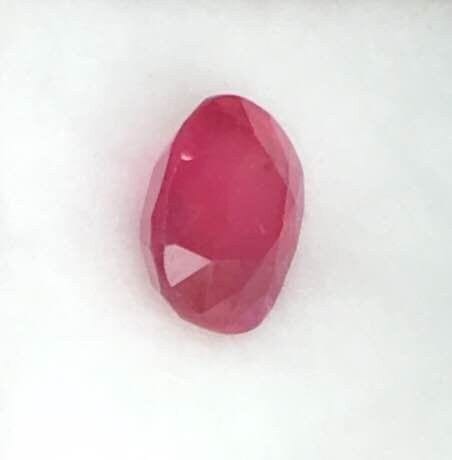Gemstone Rubis 9,02 cts 58 Facettes 379
