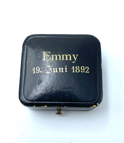 Broche Broche allemande d'anniversaire, 1892 58 Facettes