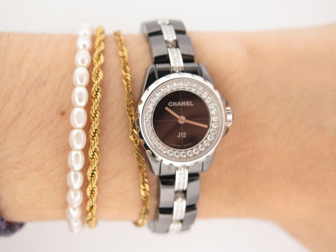 Montre montre CHANEL j12 xs ceramique diamants 1ct quartz 58 Facettes 255972